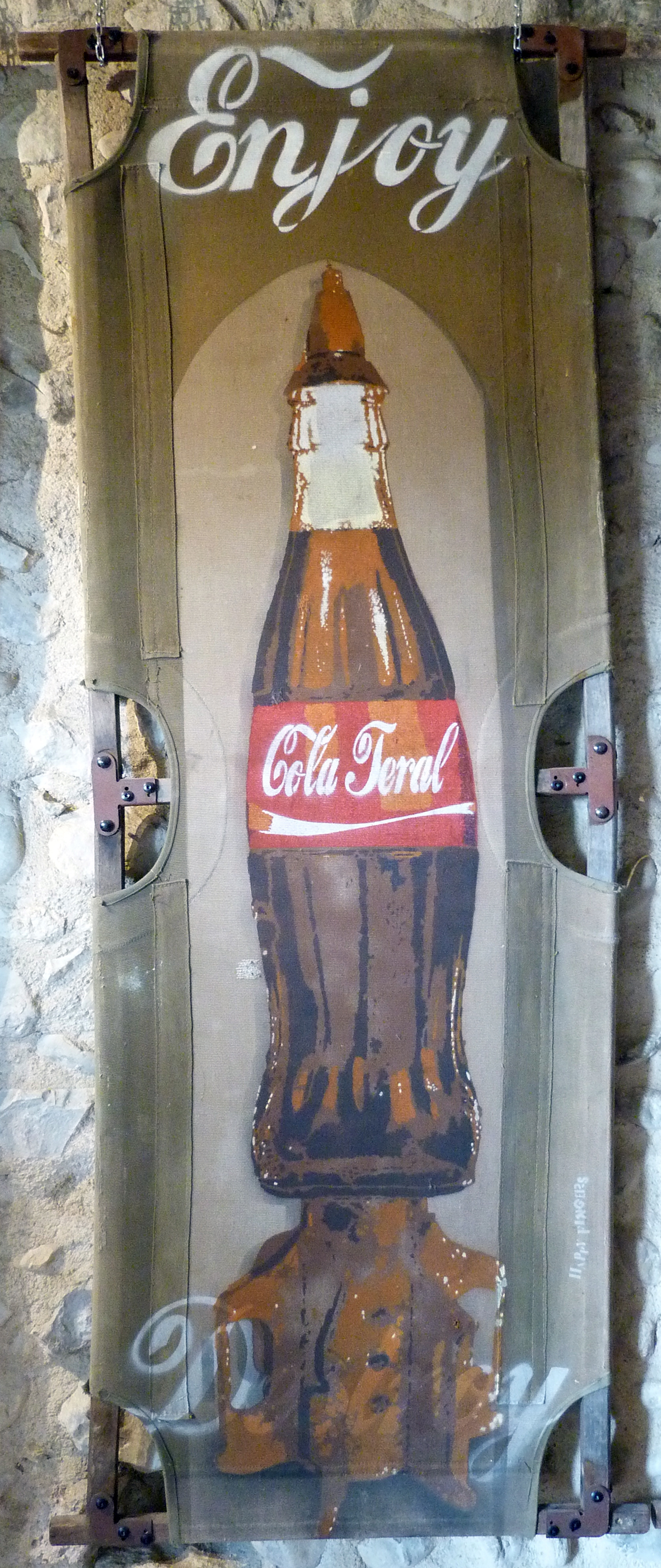 Image principale de COLA TERAL