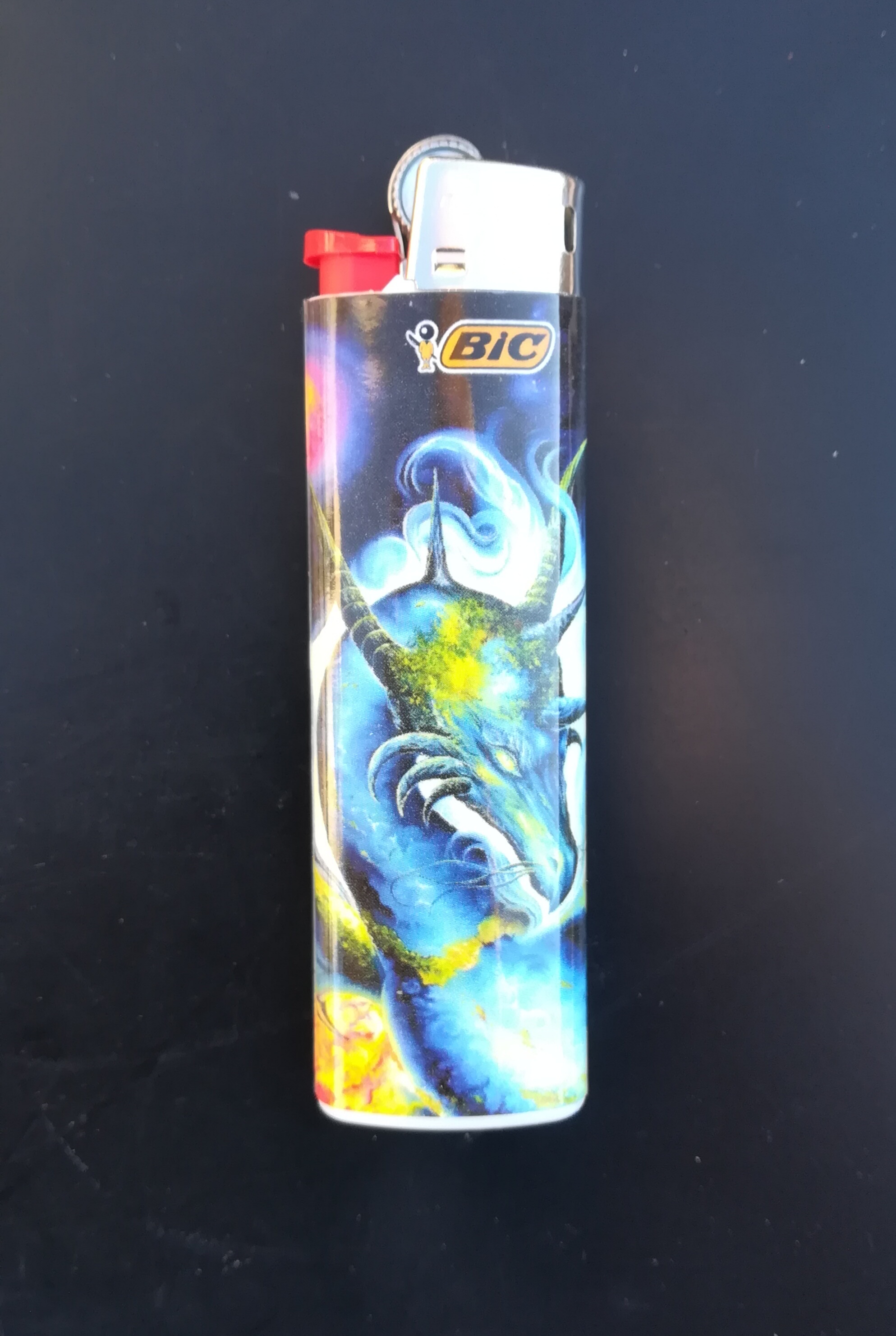 Image principale de briquet dragon-planète